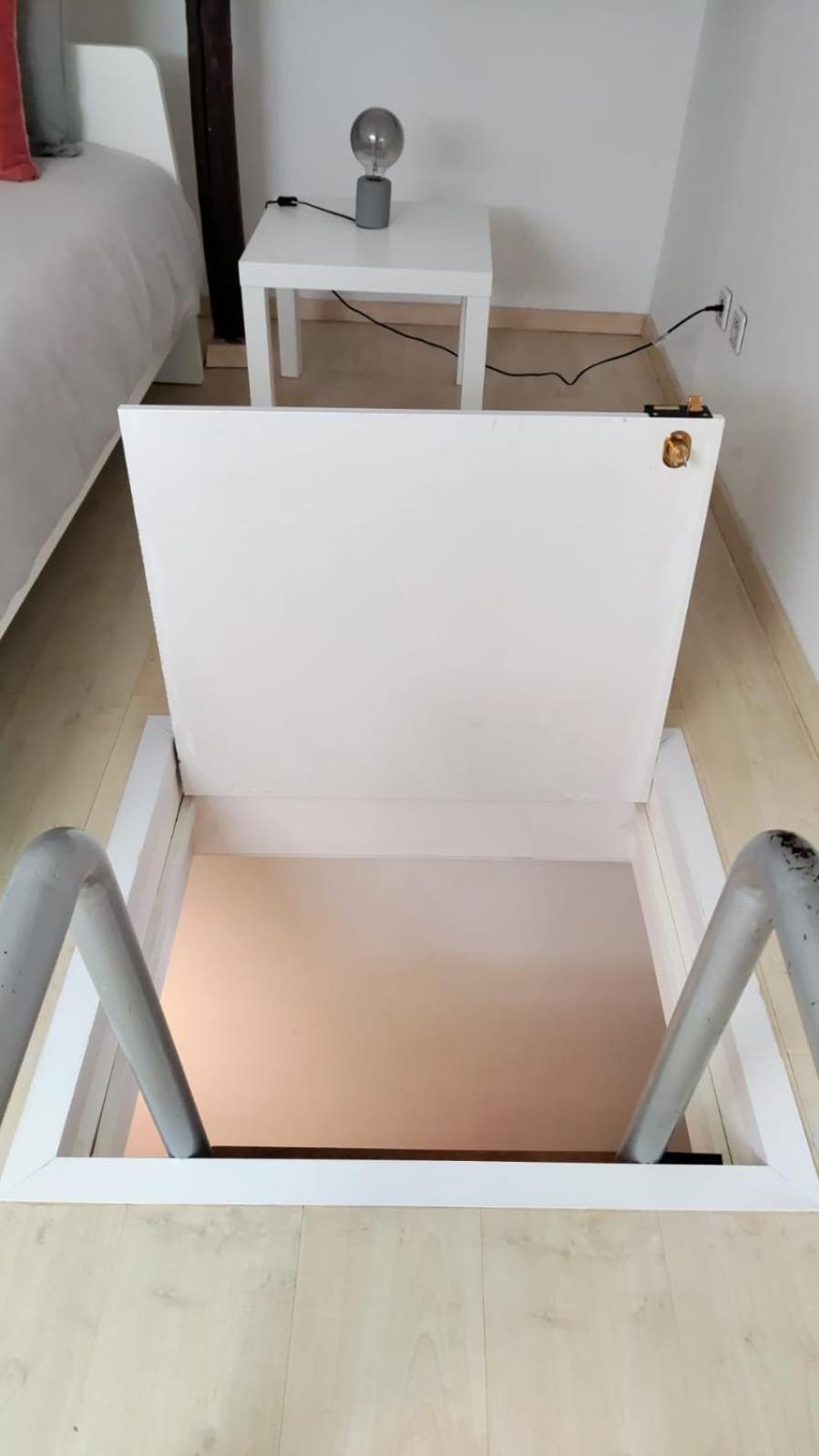 Quarto Aconchegante Com Varanda E Vista No Chiado *